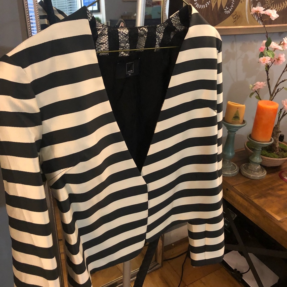 Anthropologie/ Dolce Vita Blazer! $30